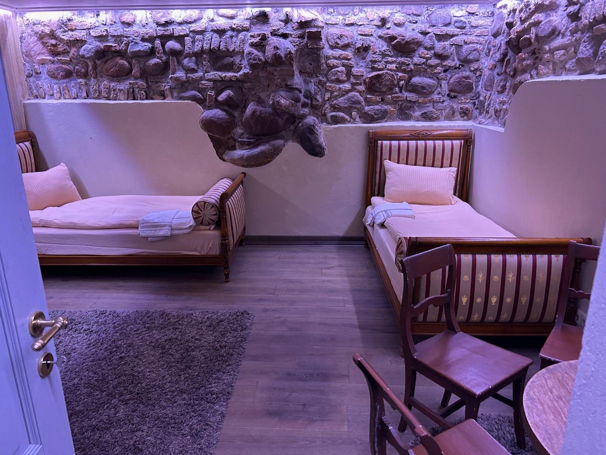 Butas Uzupis Angel 3 Bedroom *